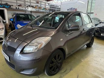 Toyota Yaris VVT-I TR