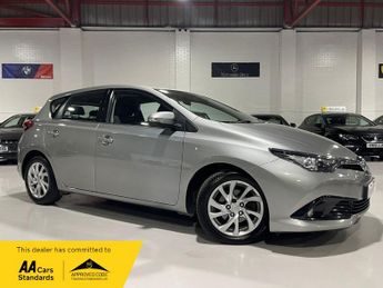 Toyota Auris 1.6 D-4D ICON EURO 6 (s/s) 5dr Hatchback Manual