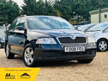 Skoda Octavia 2.0 TDI Ambiente Estate 5dr Diesel DSG Euro 4 (140 ps)