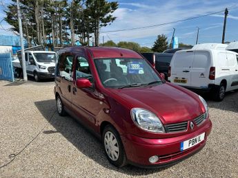 Renault Kangoo EXPRESSION MPV AUTO HAND CONTROLS WHEELCHAIR ADAPTED FOR DRIVER 