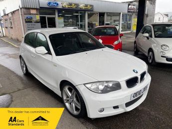 BMW 118 118d M SPORT