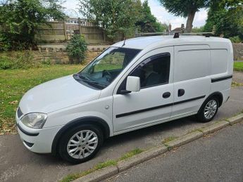 Vauxhall Combo 1.3 CDTi 1700 16v SE 3dr