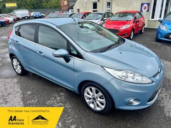 Ford Fiesta ZETEC 2 KEYS+RECENT SERVICE+AIR CON