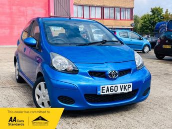 Toyota AYGO 1.0 VVT-i Blue Hatchback 5dr Petrol Manual Euro 5 (67 ps)