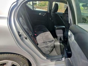 Lexus CT 1.8 200h S CVT Euro 5 (s/s) 5dr