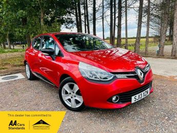 Renault Clio 1.2 16V Dynamique MediaNav Euro 5 5dr