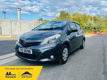 Toyota Yaris 1.33 Dual VVT-i TR Multidrive S Euro 5 5dr