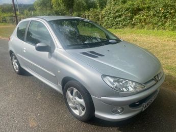 Peugeot 206 1.6 16v Sport Hatchback 3dr Petrol Manual (159 g/km, 110 bhp)