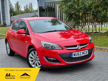 Vauxhall Astra 2.0 CDTi ecoFLEX Elite Hatchback 5dr Diesel Manual Euro 5 (s/s) 