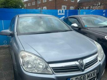 Vauxhall Astra LIFE AC