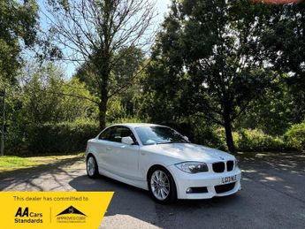 BMW 118 118d M SPORT