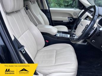Land Rover Range Rover SDV8 AUTOBIOGRAPHY