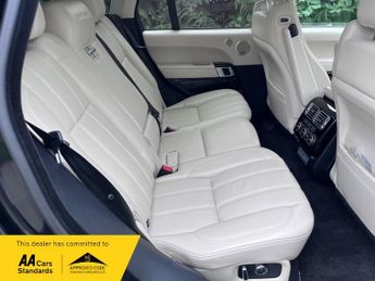 Land Rover Range Rover SDV8 AUTOBIOGRAPHY