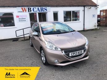 Peugeot 208 1.2 VTi Allure Euro 5 3dr