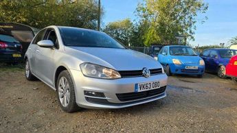 Volkswagen Golf TDi 1.6 TDI BlueMotion Tech SE Euro 5 (s/s) 5dr