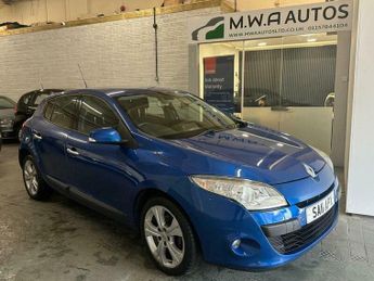 Renault Megane 1.6 16V Dynamique TomTom Euro 5 5dr