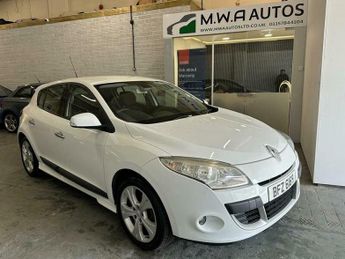 Renault Megane 1.6 16V Dynamique Euro 5 5dr