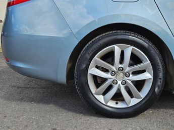 Peugeot 508 E-HDI SW ACTIVE