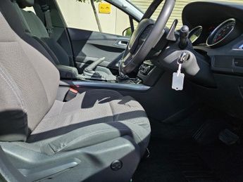 Peugeot 508 E-HDI SW ACTIVE