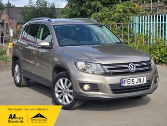 Volkswagen Tiguan 2.0 TDI BlueMotion Tech Match DSG 4WD Euro 5 (s/s) 5dr