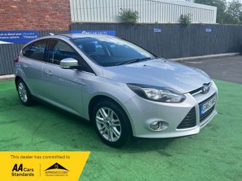 Ford Focus 1.6 Titanium Hatchback 5dr Petrol Manual Euro 5 (125 ps)