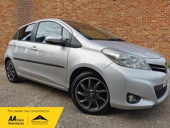 Toyota Yaris 1.33 Dual VVT-i Trend Hatchback 5dr Petrol Manual Euro 5 (101 ps