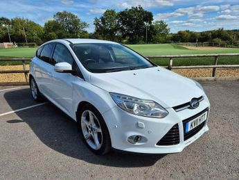 Ford Focus 1.6T EcoBoost Titanium X Euro 5 (s/s) 5dr