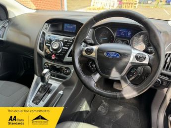 Ford Focus 1.6 Titanium Powershift Euro 5 5dr