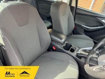 Ford Focus 1.6 Titanium Powershift Euro 5 5dr