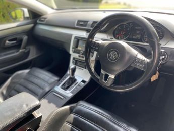 Volkswagen Passat GT TDI BLUEMOTION TECHNOLOGY CC DSG