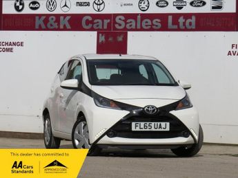 Toyota AYGO VVT-I X-PLAY X-SHIFT