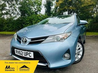 Toyota Auris 1.4 D-4D Icon Euro 5 (s/s) 5dr