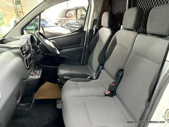 Peugeot Partner SE L1 [LOW MILES]