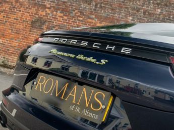 Porsche Panamera TURBO S E-HYBRID EXECUTIVE PDK - Carbon Pack - PDLS+ - Mega Spec