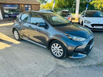 Toyota Yaris 1.5 VVT-h Icon E-CVT Euro 6 (s/s) 5dr