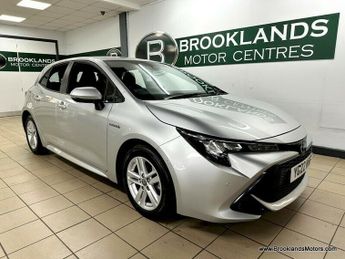 Toyota Corolla 1.8 ICON TECH [SAT NAV, HEATED SEATS & REVERSE CAMERA]