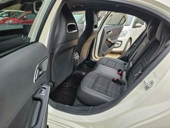 Mercedes-Benz A Class 1.6 A180 Sport 7G-DCT Euro 6 (s/s) 5dr
