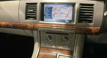 Jaguar XF V6 LUXURY