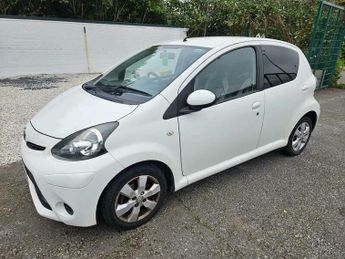 Toyota AYGO 1.0 VVT-i Euro 5 5dr