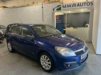 Vauxhall Astra 1.8i 16v Design 5dr