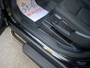 Land Rover Defender DEPOSIT TAKEN - SIMILAR CARS WANTED!