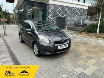 Toyota Yaris 1.33 Dual VVT-i TR Euro 4 (s/s) 5dr