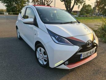 Toyota AYGO 1.0 VVT-i x-claim Funroof Euro 6 5dr