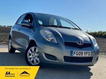 Toyota Yaris 1.0 VVT-i TR Hatchback 5dr Petrol Manual Euro 4 (69 ps)