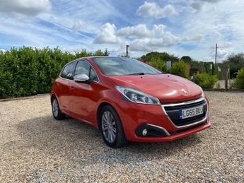 Peugeot 208 ALLURE