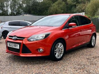 Ford Focus 1.0T EcoBoost Titanium Euro 5 (s/s) 5dr