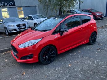 Ford Fiesta ST-LINE RED EDITION