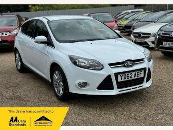 Ford Focus 1.0T EcoBoost Titanium Euro 5 (s/s) 5dr