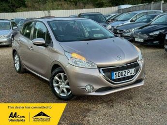 Peugeot 208 1.2 VTi Active Euro 5 5dr