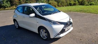 Toyota AYGO VVT-I X-PRESSION